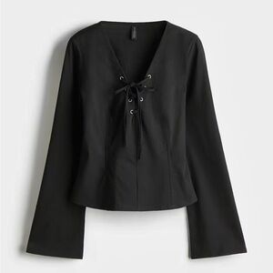 H&M NWT black long sleeve lace up v neck top